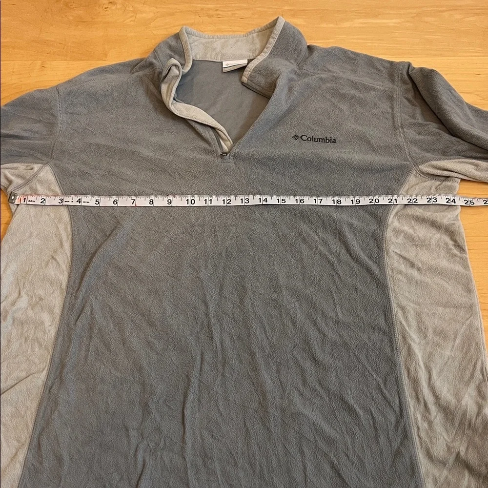 Columbia Gray Quarter-Zip Pullover